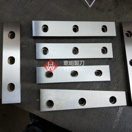  D5. Metal corner cutter (SKD11 or DC53)